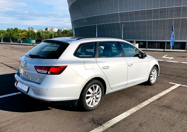 Seat Leon cena 33200 przebieg: 230000, rok produkcji 2016 z Wrocław małe 704